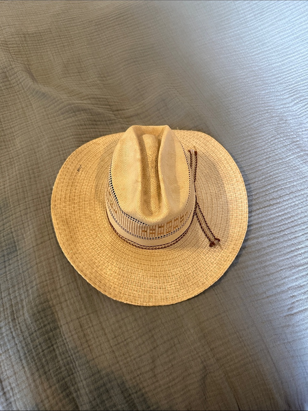 Women’s Natural Straw Sun Hat with Braided Accent Band